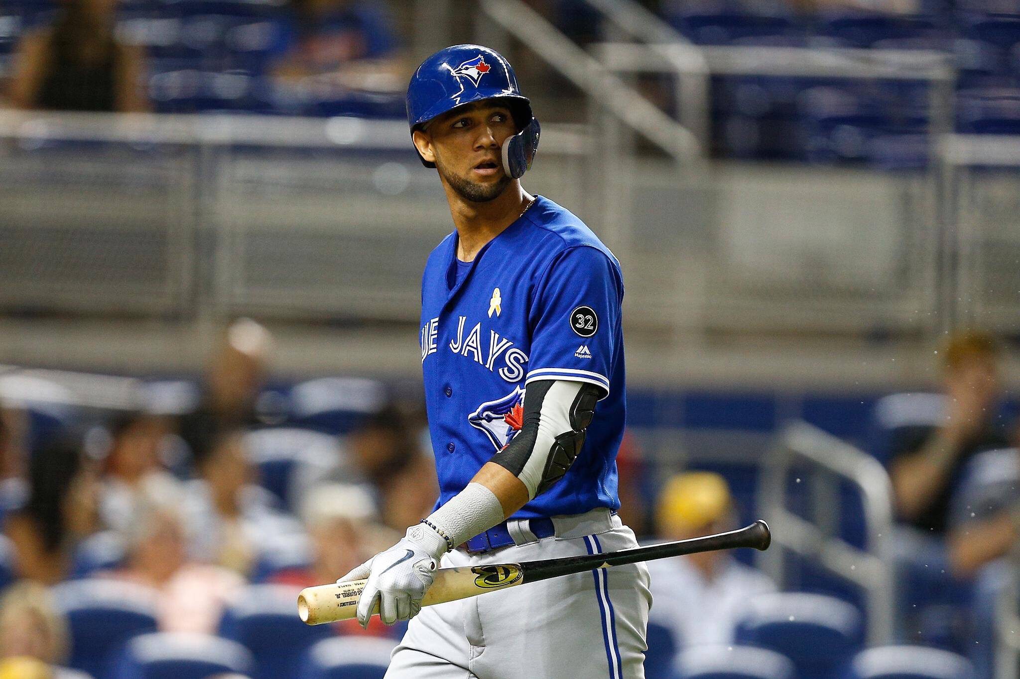 Gurriel Jr. y los Azulejos alcanzan el otoño