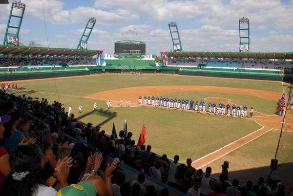 beisbol-cfgos-estadio-estrellas-2011