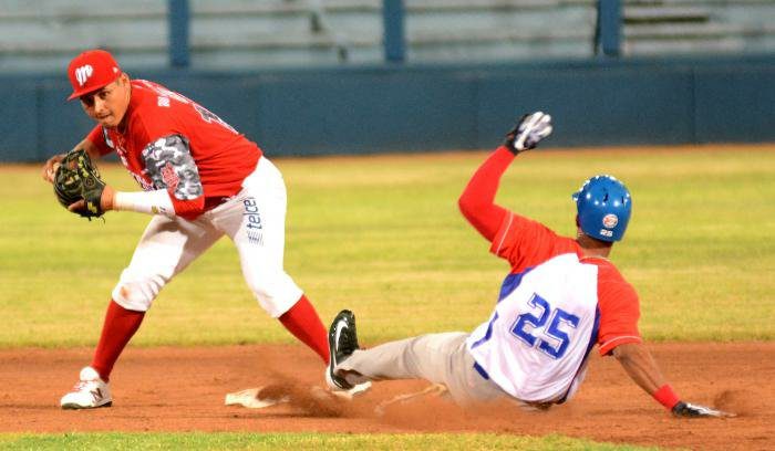 f01027531160917442 Pelota Cubana USA