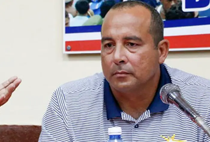 yovany aragon comisionado nacional Pelota Cubana USA