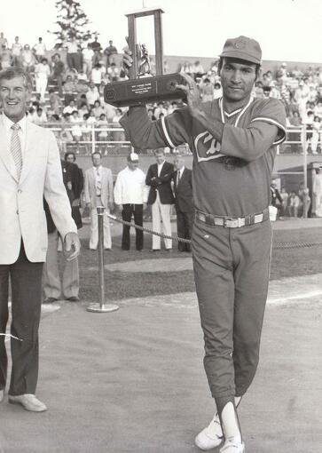 jose luis aleman 3 Pelota Cubana USA