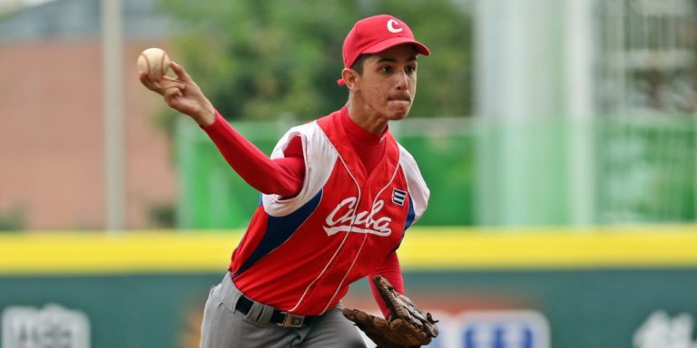 img 0612 Pelota Cubana USA