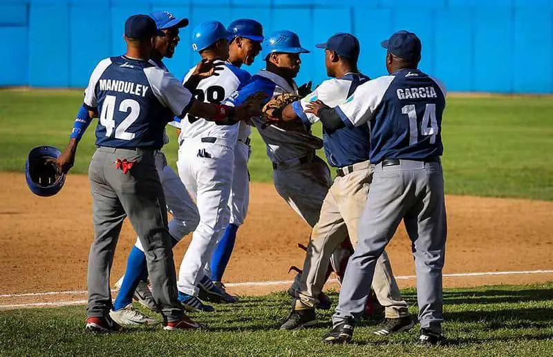 img 2841 Pelota Cubana USA