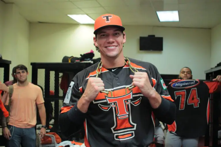 img 20191123 123219 1 Pelota Cubana USA