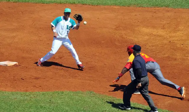 ATLETAS 2DA FASE 1 DAINIER e1577384971484 Pelota Cubana USA