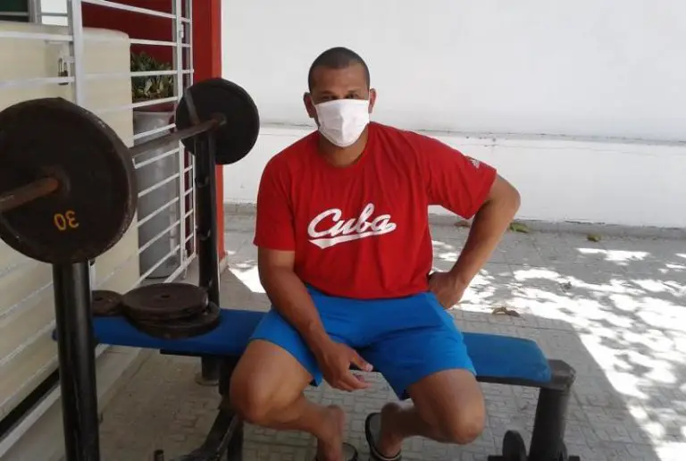 cepeda 1 1 Pelota Cubana USA