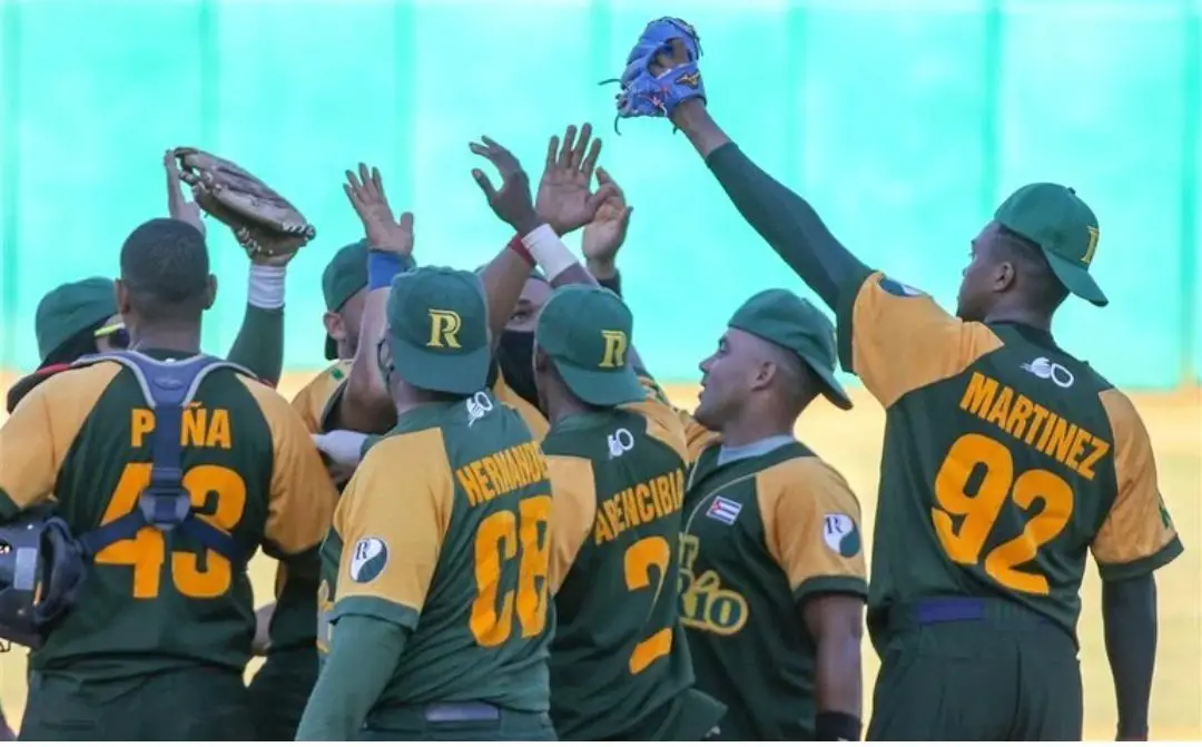 Screenshot 20210130 084702 Instagram Pelota Cubana USA