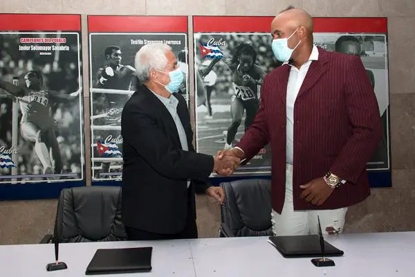 20210401 002702 Pelota Cubana USA