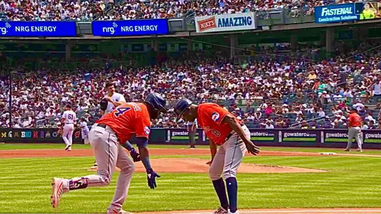 Yordan Álvarez dispara su 21er cuadrangular del año en reñida victoria sobre los Yankees.