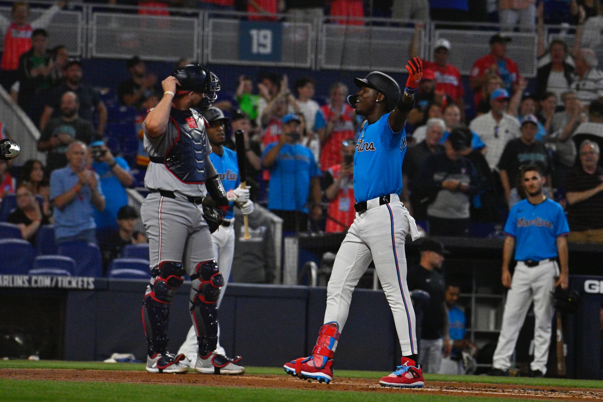 Marlins desperdician ventaja y caen ante Nationals en loanDepot park