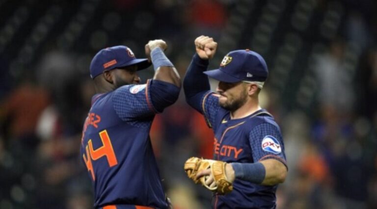 Houston supera a Oakland en gran noche ofensiva de Alex Bregman y Yordan Álvarez