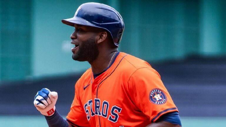 Yordan Álvarez es electo jugador de la semana por tercera ocasión en MLB