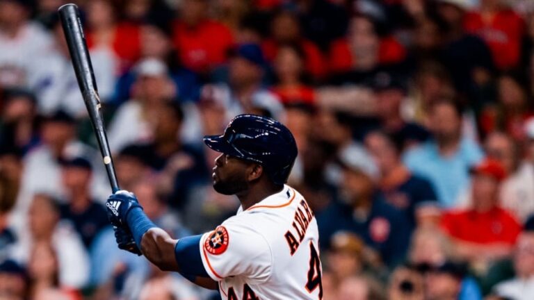 Yordan Álvarez protagoniza triunfo de los Astros y llega a 150 jonrones de por vida en la MLB