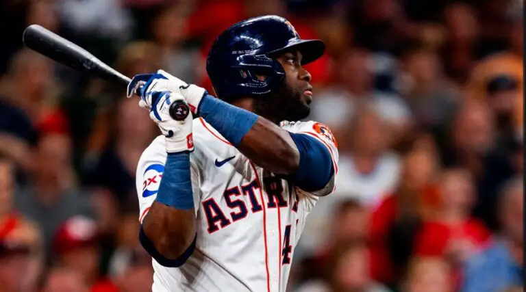 Yordan Alvarez con jornada multihits en triunfo de Astros sobre White Sox.