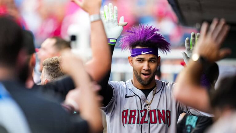 Lourdes Gurriel Jr decide el desafío con cuatro remolques ante los Marlins