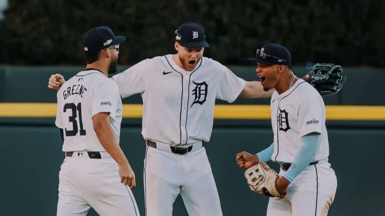 Tigres de Detroit se colocan a una victoria de llegar a la Serie de Campeonato en la Liga Americana