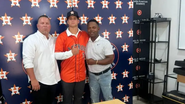 Alex González, hijo de Norberto González, firma con los Astros de Houston