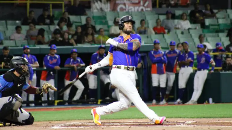 Yoan Moncada terminó participación con Senadores de San Juan