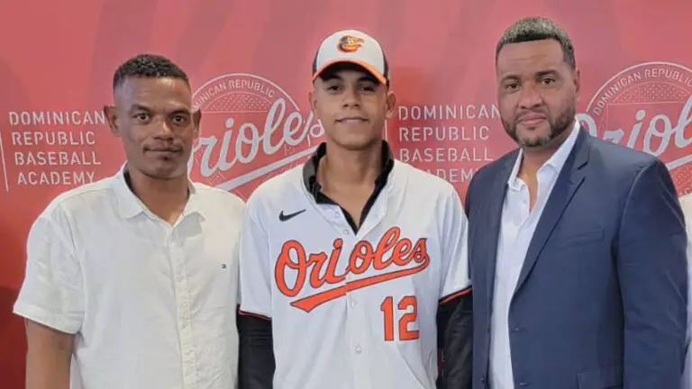 Prospecto cubano Ronald Terrero oficializa contrato con Baltimore Orioles