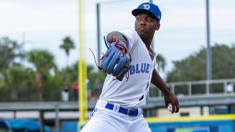 Kendry Rojas, el mejor prospecto cubano en Toronto según Baseball America