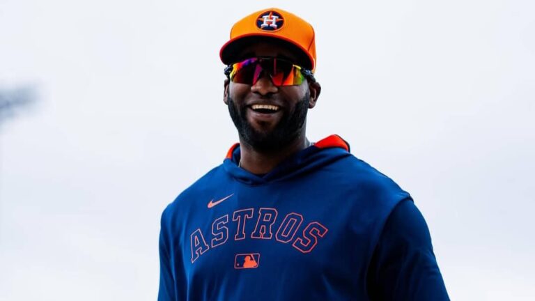 Yordan Álvarez debuta en el Spring Training 2025 con los Astros de Houston