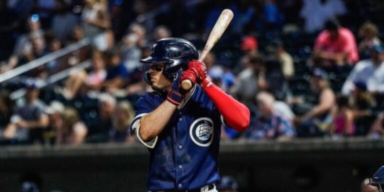 Raynel Delgado ante el reto de los entrenamientos primaverales con su nuevo elenco.