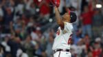 Raisel Iglesias alcanza los 230 juegos salvados en MLB.