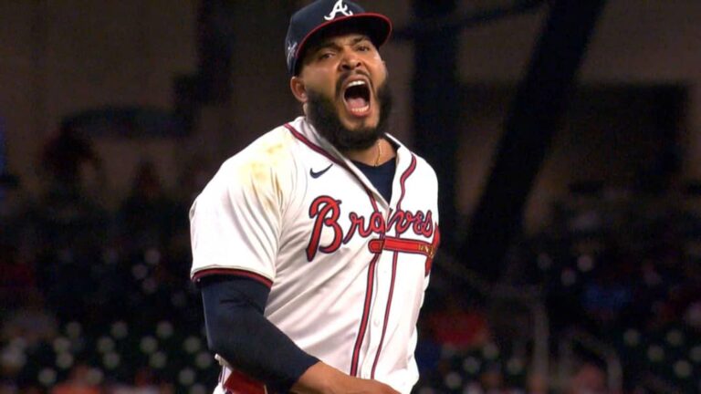 Daysbel Hernández alcanzó su sexto hold de la temporada ante Washington.