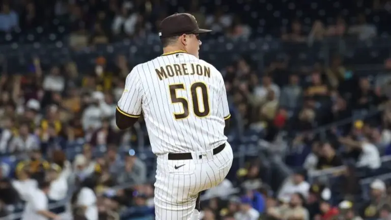 Adrián Morejón suma seis salidas consecutivas sin permitir carreras en la MLB.