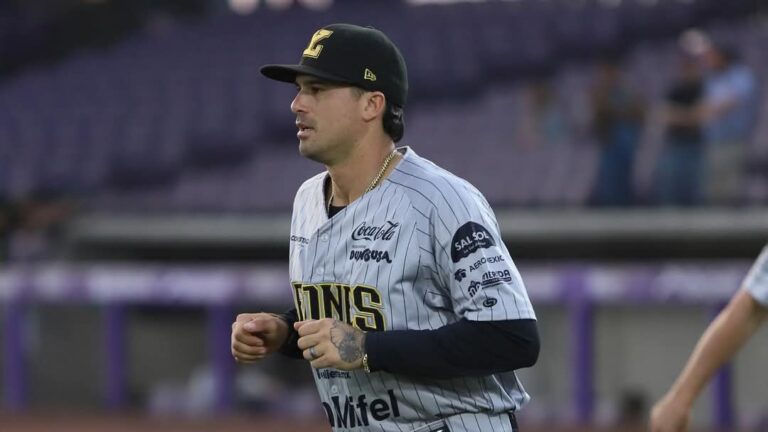 Josh Fuentes es cambiado a los Charros de Jalisco en la Liga Mexicana.