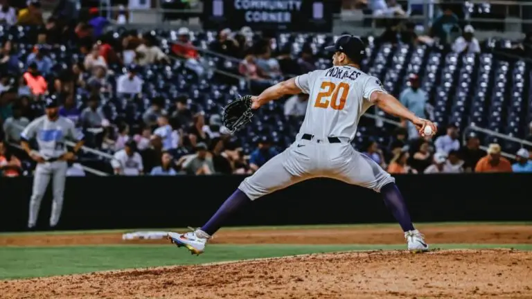 Lanzador Luis Danys Morales es promovido a Triple A por los Atléticos.