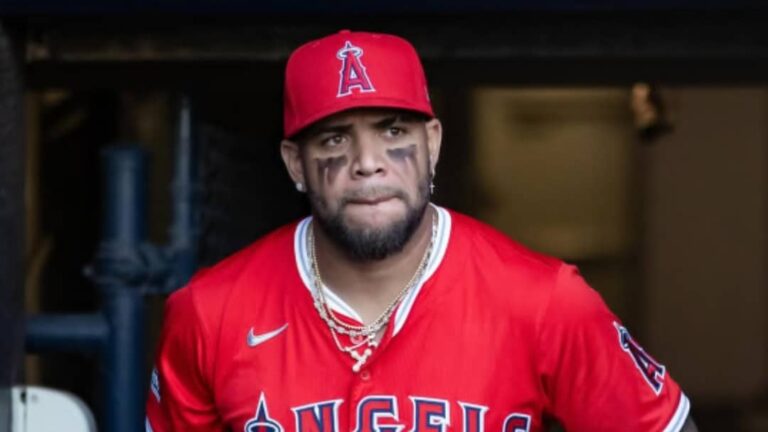 Yoan Moncada a punto de regresar de su lesión con Los Angeles Angels.