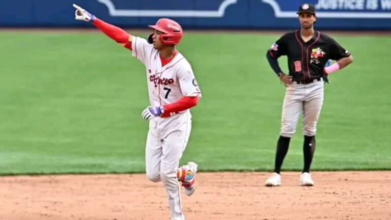 Andy Pérez lidera la armada con cuadrangular cubana en Clase A Avanzada