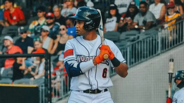 César Hernández jonronea por segunda jornada consecutiva en Clase A