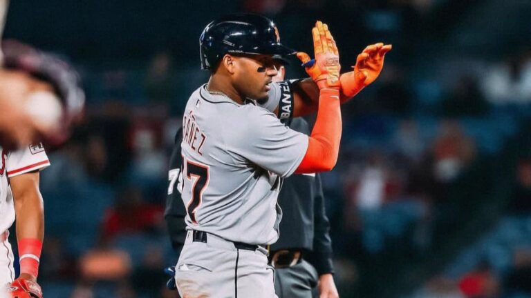 Andy Ibáñez sobresalió a la ofensiva en victoria de Detroit.