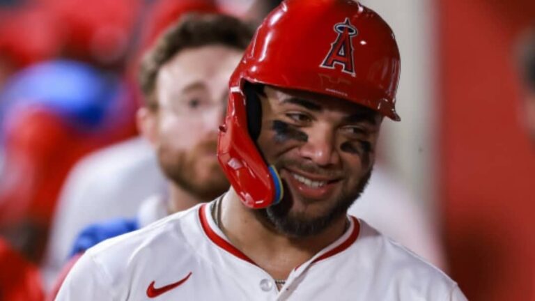 Yoan Moncada remolca carrera en triunfo de Los Angeles Angels.
