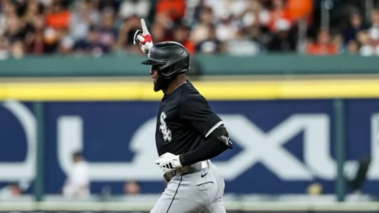 Luis Robert Jr. rompe la sequía jonronera en MLB tras más de 30 días