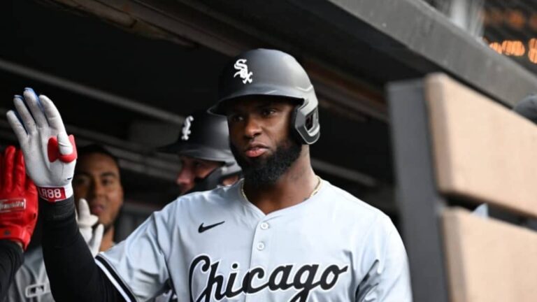Luis Robert Jr empujó carrera ante Jacob deGrom
