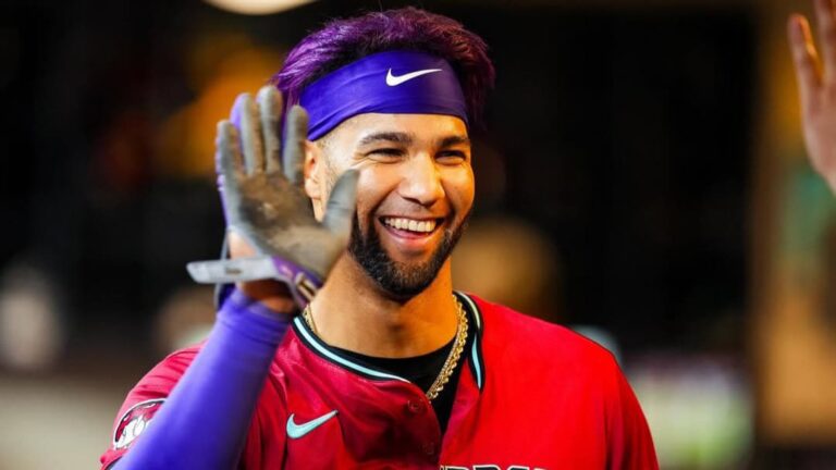 Lourdes Gurriel Jr sumó otro extrabase en la temporada 2025 de MLB