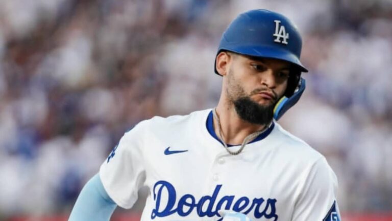Andy Pagés con dos jonrones y jornada perfecta ante Padres de San Diego