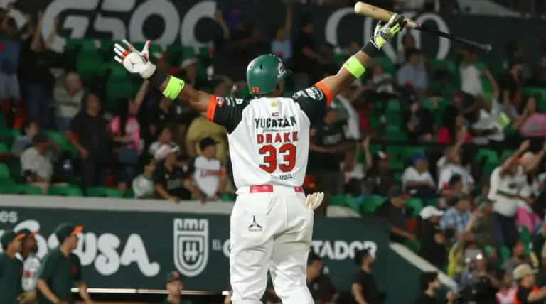 Yadir Drake es nombrado Jugador de la Semana en la Liga Mexicana de Béisbol