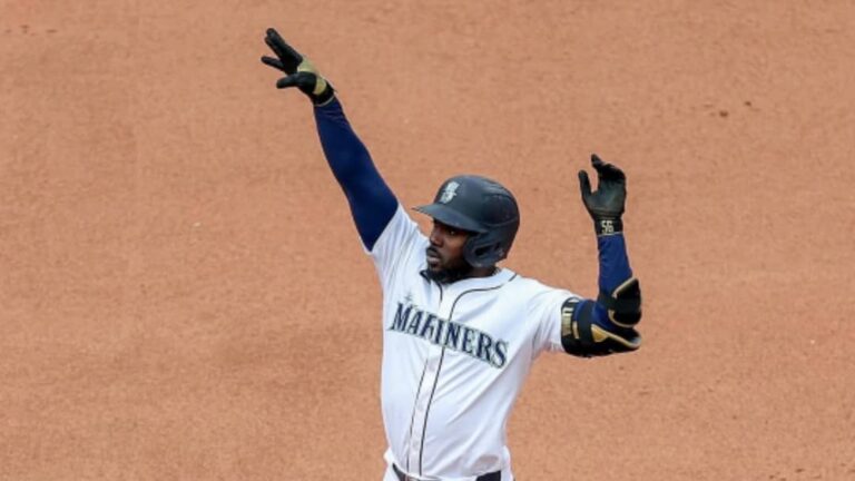 Randy Arozarena remolca tres carreras ante Cachorros de Chicago