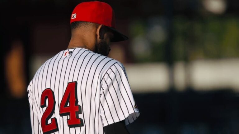 Denny Larrondo recibió galardón de Pitcher de la Semana en Clase-A