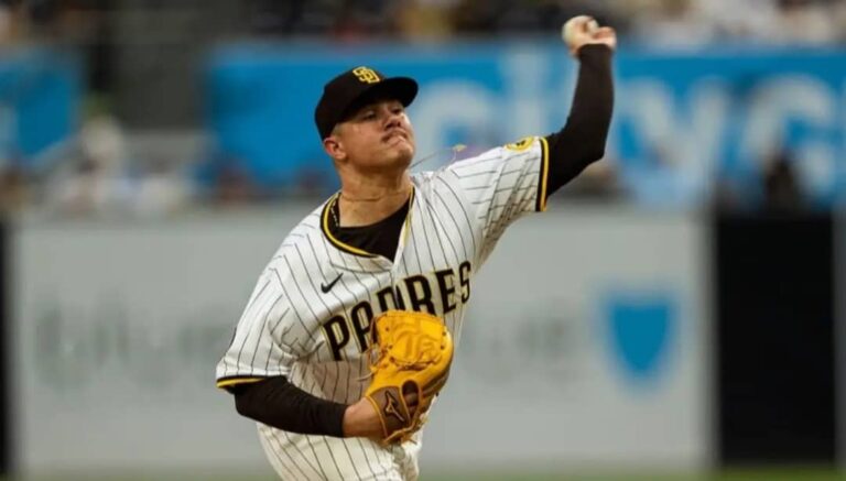 Adrián Morejón extiende exitosa cadena y se apunta su décimo hold para San Diego