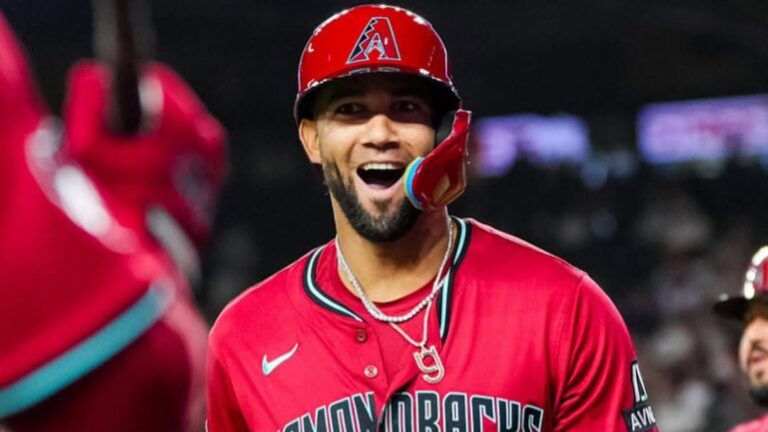 Lourdes Gurriel Jr sumó otro partido multihits en la temporada y llegó a 46 RBI