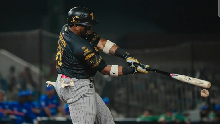 Yadir Drake llega a 100 jonrones en la Liga Mexicana