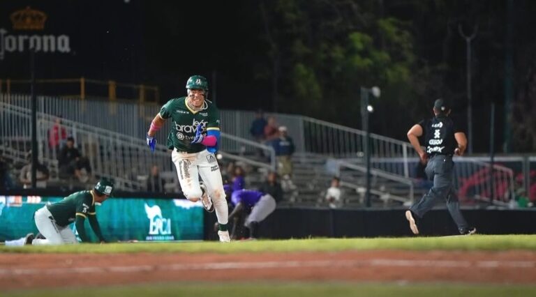Eddy Díaz batea .308 y es el mejor entre los cubanos en la Liga Atlántica