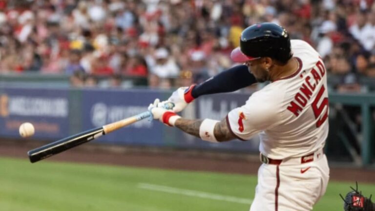 Yoan Moncada llegó a 100 cuadrangulares en la MLB