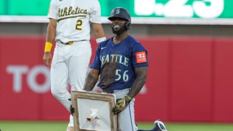 Randy Arozarena entra en la historia con cinco temporadas 20-20