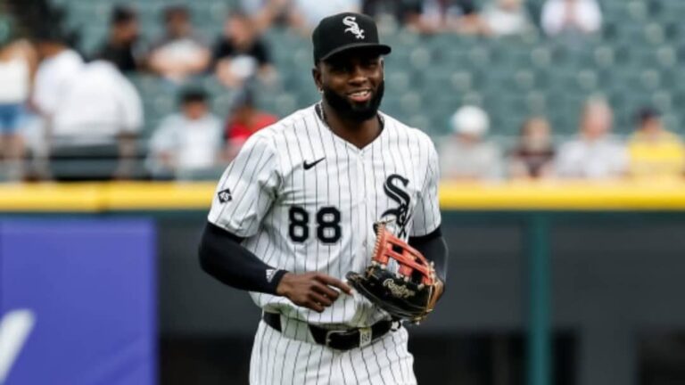 Luis Robert Jr pega trío de imparables en victoria de Medias Blancas